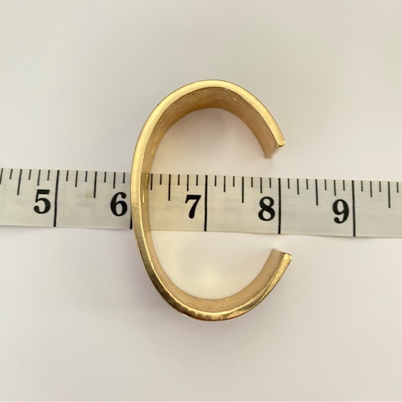 RJ Graziano Brown Croc Print Cuff Bracelet NWOT - Picture 5 of 5